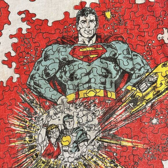 Vintage Superman Rob Roy Boys T Shirt Puzzle Graphic Red DC Comics USA Kids - Picture 2 of 8